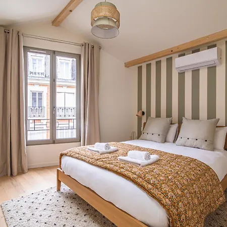 Millesime Duplex, Centre De Apartment