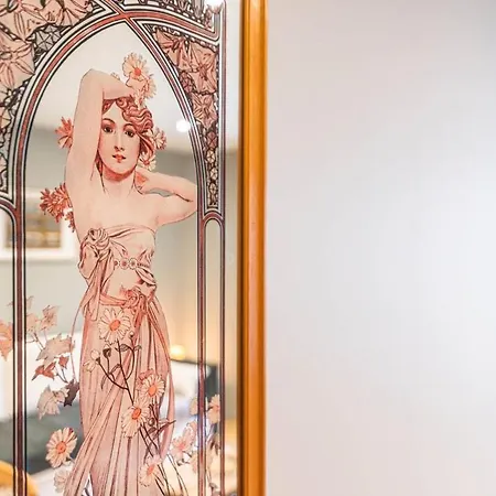 Millesime Duplex, Centre De *